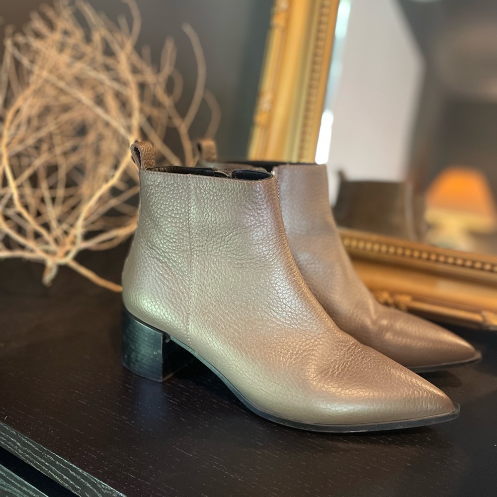 Everlane boot